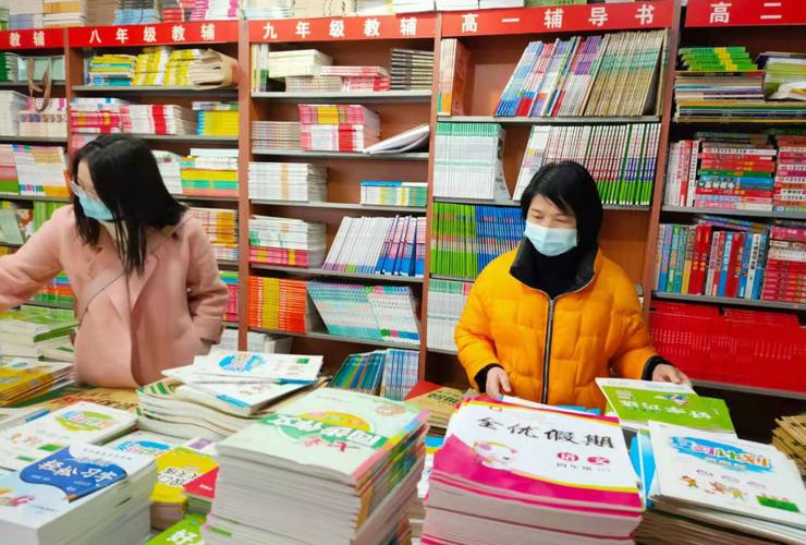 巴州区开展中小学教科书发行专项检查工作，确保课前到书、人手一册